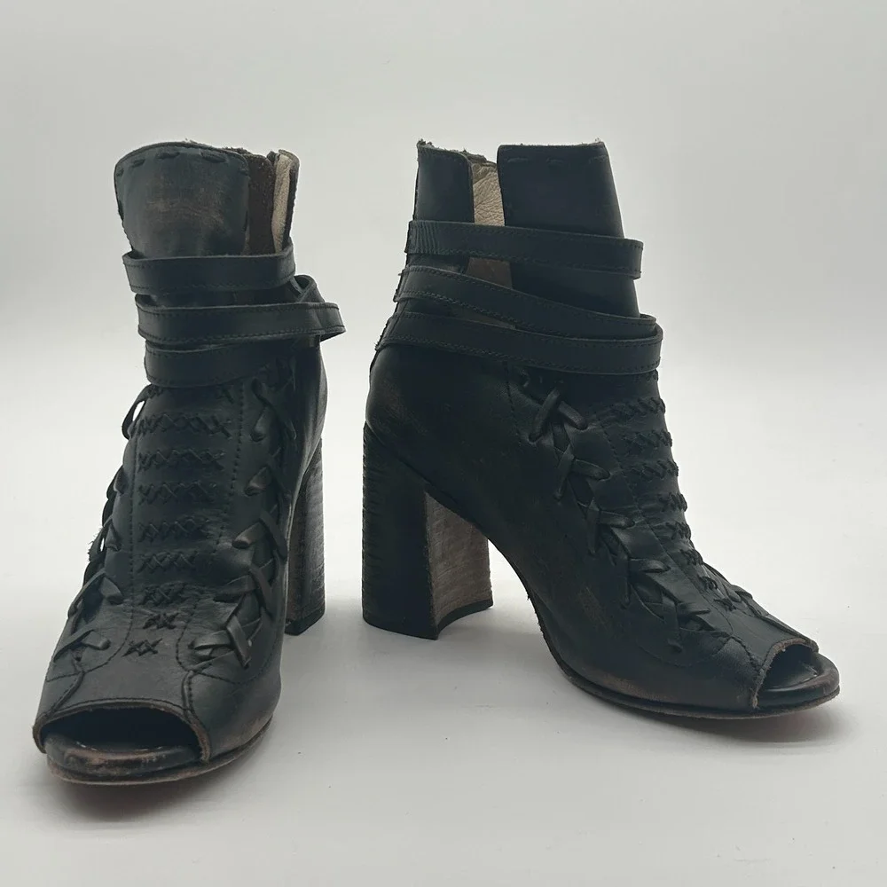 Freebird Steven Eagle Black Leather Open Toe Braid Ankle Boots Womens Size 8